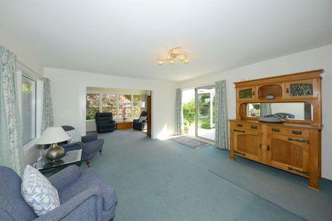 Photo of property in 497 Avonhead Road, Avonhead, Christchurch, 8042