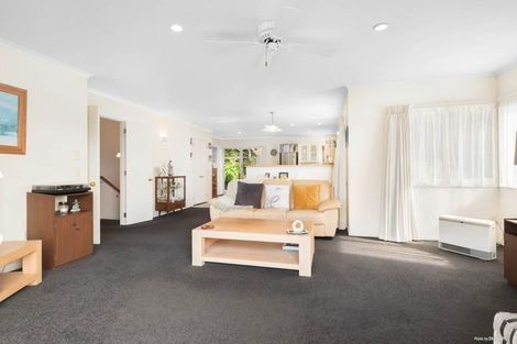 Photo of property in 1/8 Mcquoid Place, Glenfield, Auckland, 0629