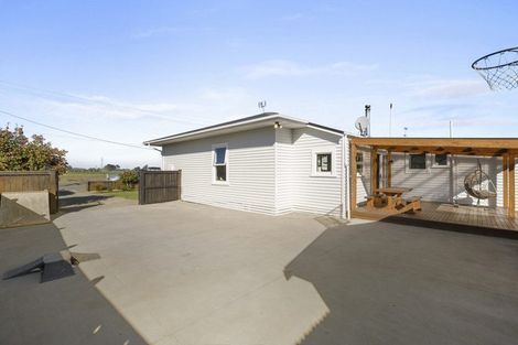 Photo of property in 37 Railway Road, Rangiora, 7400