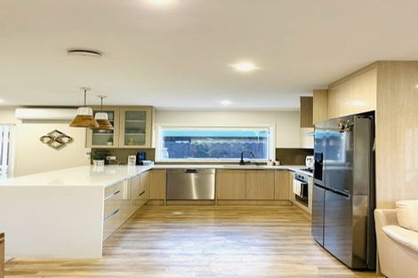 Photo of property in 44 Farmdale Court, Flat Bush, Auckland, 2019