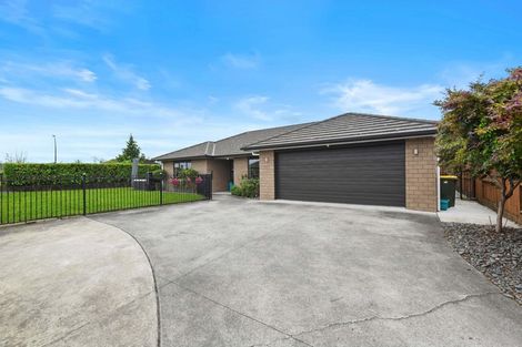 Photo of property in 8 Allgood Place, Rototuna North, Hamilton, 3210