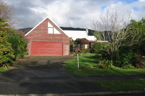 Photo of property in 22 Horopito Road, Waikanae, 5036