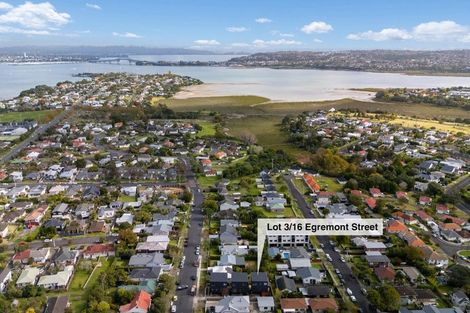 Photo of property in 16c Egremont Street, Belmont, Auckland, 0622