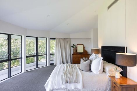 Photo of property in 36 Napier Street, Jervoistown, Napier, 4112