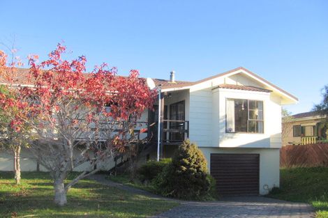 Photo of property in 11 Barque Crescent, Whitby, Porirua, 5024