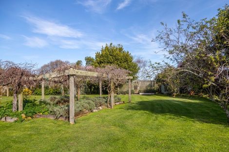 Photo of property in 36 Papawai Road, Greytown, 5794