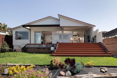 Photo of property in 69 Omokoroa Road, Omokoroa, 3114