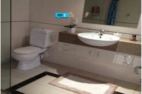 Photo of property in 6/166 Mokoia Road, Chatswood, Auckland, 0626