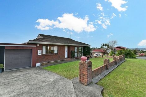 Photo of property in 16 Petrel Place, Massey, Auckland, 0614