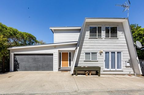 Photo of property in 37a London Road, Korokoro, Lower Hutt, 5012