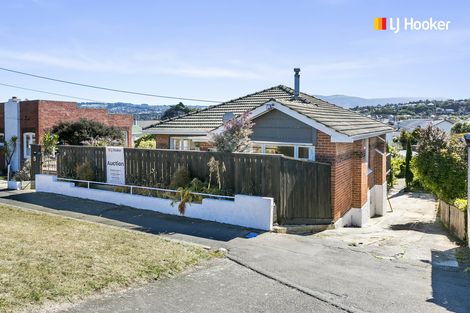 Photo of property in 5 Tahuna Road, Tainui, Dunedin, 9013