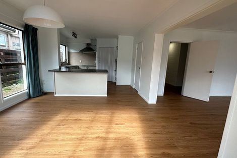 Photo of property in 13 Park Estate Road, Rosehill, Papakura, 2113