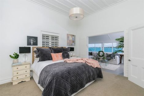 Photo of property in 40 King Edward Parade, Devonport, Auckland, 0624