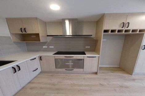 Photo of property in 16 Bond Street, Hokowhitu, Palmerston North, 4410