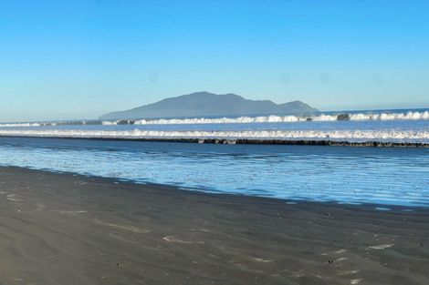 Photo of property in 31 Rodney Avenue, Te Horo Beach, Otaki, 5581