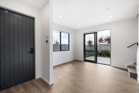 Photo of property in 11 Noel Hayden Street, Takanini, 2112