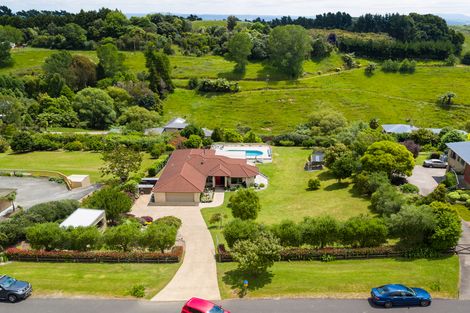 Photo of property in 21 Roger Guy Place, Welcome Bay, Tauranga, 3175
