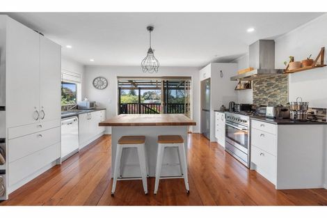 Photo of property in 57 Hauraki Road, Leigh, Warkworth, 0985