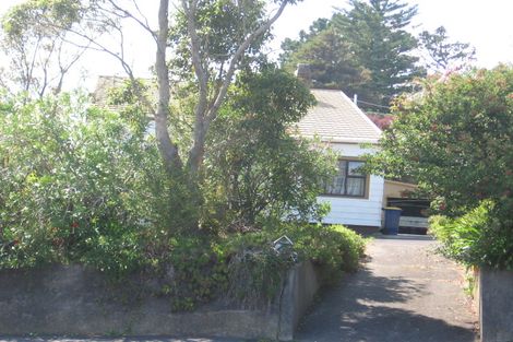 Photo of property in 33 Mahara Avenue, Birkenhead, Auckland, 0626