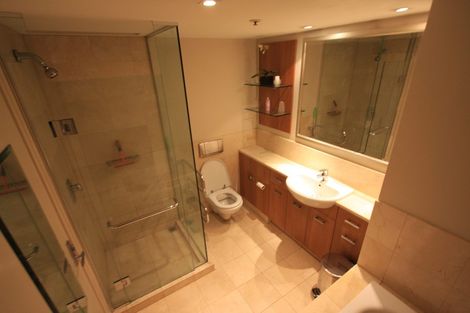 Photo of property in The Metropolis Apartments, 2710/1 Courthouse Lane, Auckland Central, Auckland, 1010