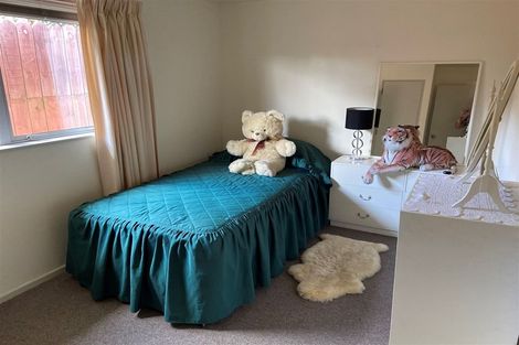 Photo of property in 2 Meadowvale Drive, Levin, 5510