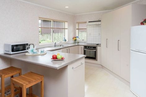 Photo of property in 2/27 Channing Crescent, Botany Downs, Auckland, 2010