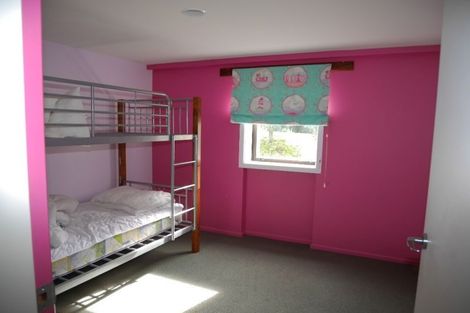 Photo of property in 51 William Street, Waikanae Beach, Waikanae, 5036