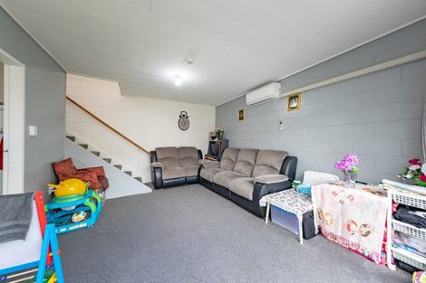 Photo of property in 2/781 Fergusson Drive, Elderslea, Upper Hutt, 5018