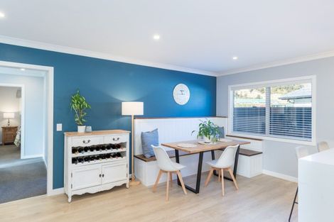 Photo of property in 15 Salisbury Crescent, Wallaceville, Upper Hutt, 5018