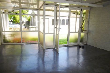 Photo of property in 283 Cambridge Road, Hillcrest, Hamilton, 3216