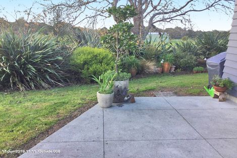 Photo of property in 17 Old Woodcocks Road, Kaipara Flats, Warkworth, 0981