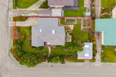 Photo of property in 38 Augustine Street, Waimate, 7924