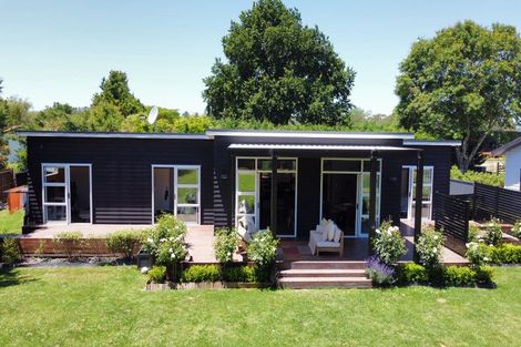 Photo of property in 11 Arabella Way, Waipukurau, 4200