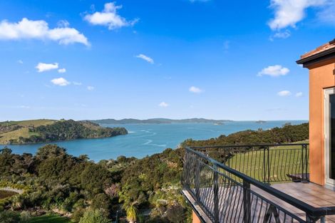 Photo of property in 220 Whitmore Road, Tawharanui Peninsula, Warkworth, 0986