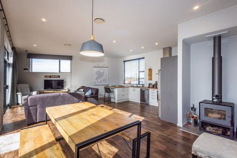 Photo of property in 10 Kowhai Heights, Ohakune, 4625