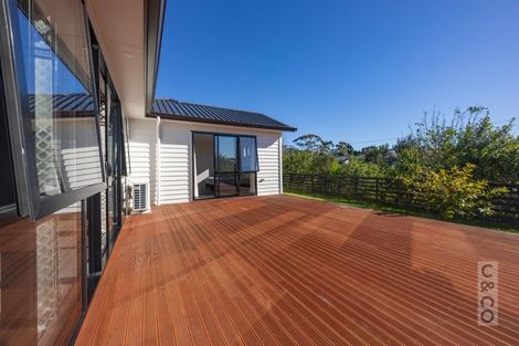 Photo of property in 7 Pukemarino Road, Waimauku, 0812