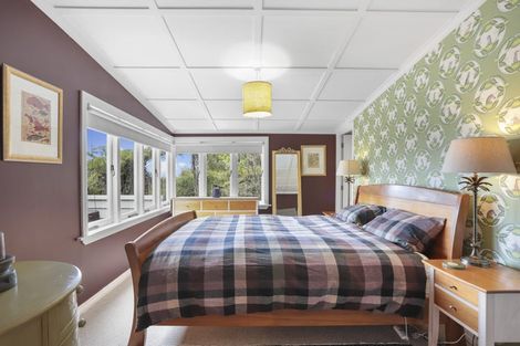 Photo of property in 324 Titirangi Road, Titirangi, Auckland, 0604