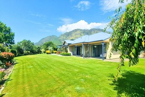 Photo of property in 92 Packard Road, Motupipi, Takaka, 7183