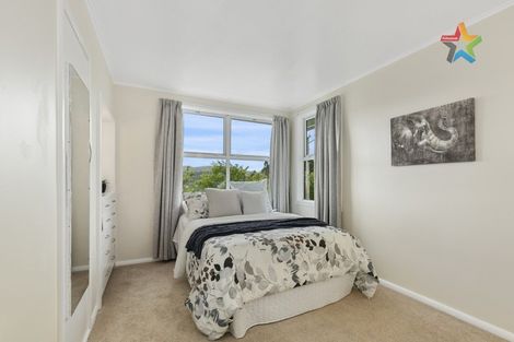 Photo of property in 32a Woodvale Grove, Fairfield, Lower Hutt, 5011