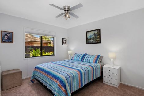 Photo of property in 30 Saint Heliers Place, Papamoa Beach, Papamoa, 3118