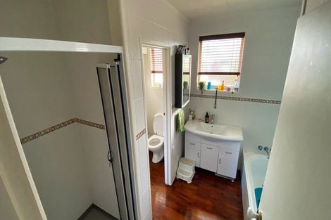 Photo of property in 25 Whitford Road, Howick, Auckland, 2014