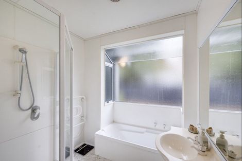 Photo of property in 24 Church Road, Taradale, Napier, 4112