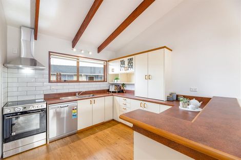 Photo of property in 12 Claymore Street, Woolston, Christchurch, 8062