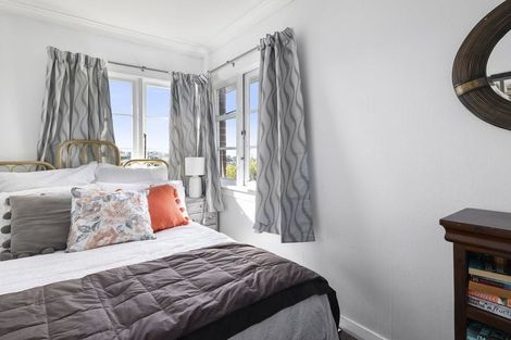 Photo of property in 98 Dunrobin Street, Waverley, Dunedin, 9013