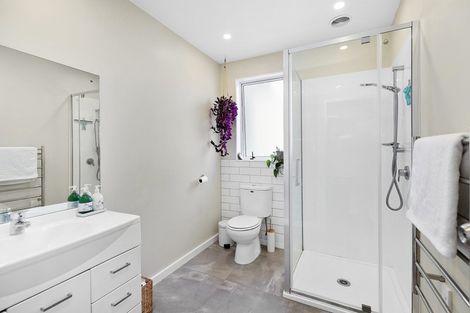 Photo of property in 79 Black Rock Road, Newlands, Wellington, 6037