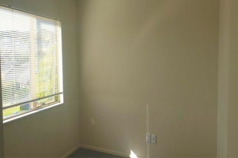 Photo of property in 12 Orbit Place, Flat Bush, Auckland, 2019