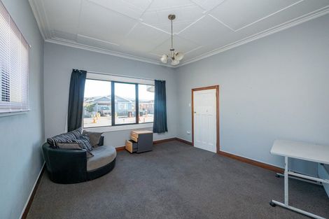 Photo of property in 145 Macandrew Road, South Dunedin, Dunedin, 9012