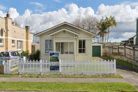 Photo of property in 232 Great South Road, Huntly, 3700