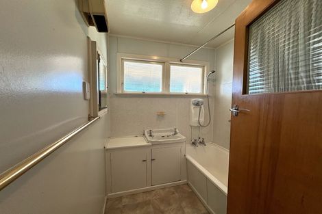 Photo of property in 5 Stevenson Street, Balclutha, 9230