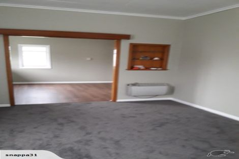 Photo of property in 141 Cornfoot Street, Castlecliff, Whanganui, 4501